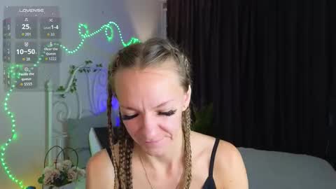 jesica_moon_peachy online show from October 16, 1:28 am