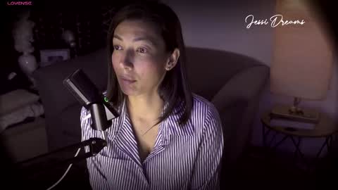 Snapshot of jessi_dreams chatting on October 2, 4:19 am Jessica Gomez online show from October 2, 4:19 am