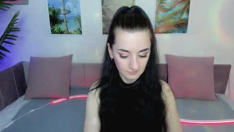 Jessica online show from January 17, 8:45 am