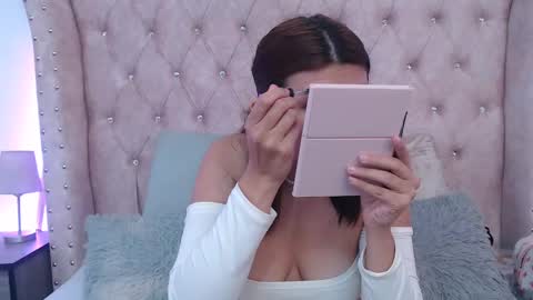 Jessica  online show from January 30, 6:21 pm