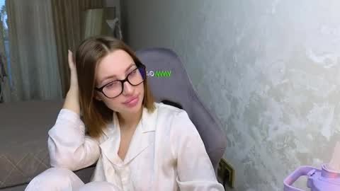 Jessy online show from October 11, 6:12 am