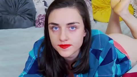 Jessica White online show from October 1, 4:29 am