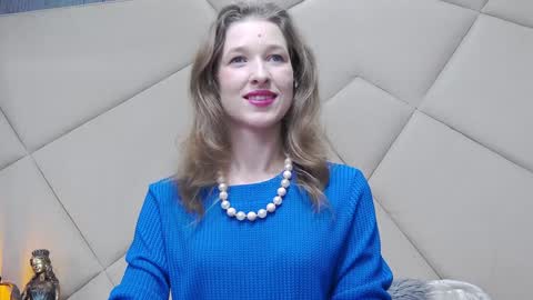 Snapshot of jessicagibson chatting on January 17, 7:08 am Jessica online show from January 17, 7:08 am