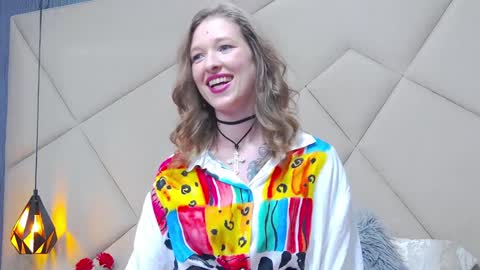 Snapshot of jessicagibson chatting on January 21, 3:21 pm Jessica online show from January 21, 3:21 pm