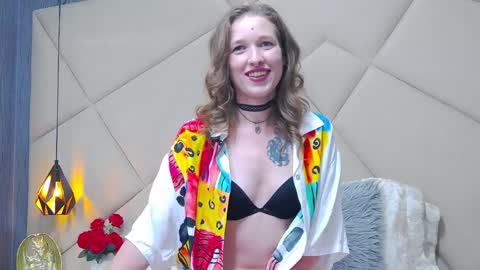 Snapshot of jessicagibson chatting on January 22, 5:59 pm Jessica online show from January 22, 5:59 pm