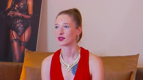 Snapshot of jessicagibson chatting on February 21, 9:56 am Jessica online show from February 21, 9:56 am