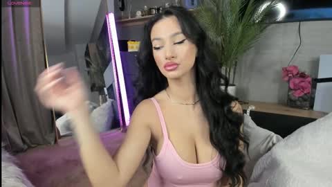 Jess online show from November 4, 4:44 am