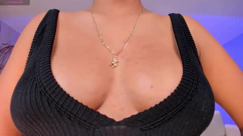 JESS online show from November 18, 9:36 am