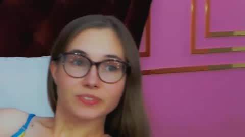 JessieJuss online show from October 15, 1:55 pm