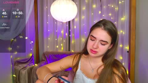 Snapshot of jessiestarz chatting on January 4, 5:05 pm Jessi online show from January 4, 5:05 pm