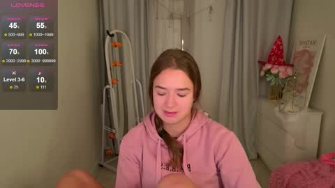 Snapshot of jessiestarz chatting on November 3, 1:56 pm Jessi online show from November 3, 1:56 pm