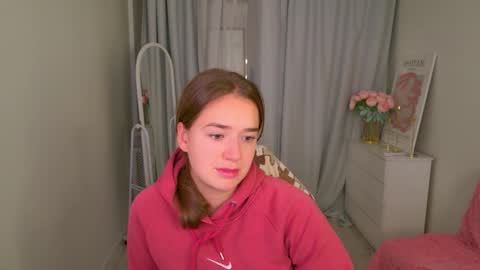 Snapshot of jessiestarz chatting on November 17, 1:39 pm Jessi online show from November 17, 1:39 pm