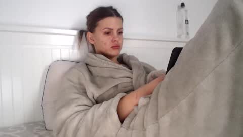 jessieryan online show from January 23, 8:25 am