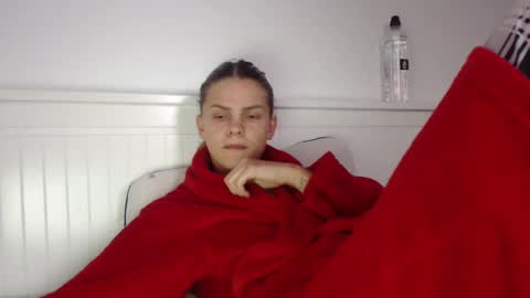 jessieryan online show from September 26, 4:05 am