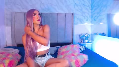 JESS online show from December 24, 4:22 am