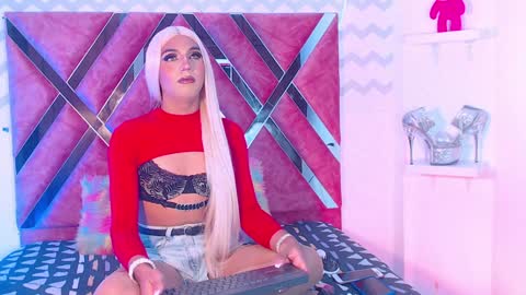 JESS online show from February 9, 1:55 am