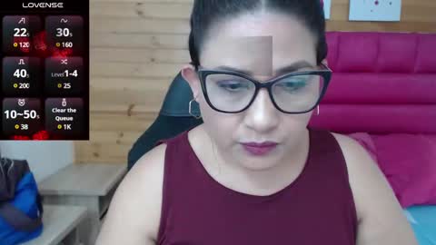 paola online show from December 18, 4:06 pm