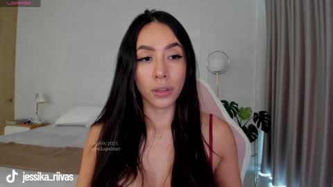 Snapshot of jessikapalmer chatting on October 6, 4:04 pm online show from October 6, 4:04 pm