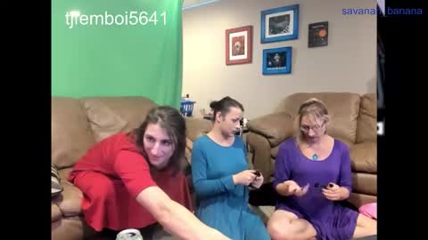 Snapshot of jessyboi0504 chatting on November 3, 1:08 am seductress Cyber Succubus online show from November 3, 1:08 am