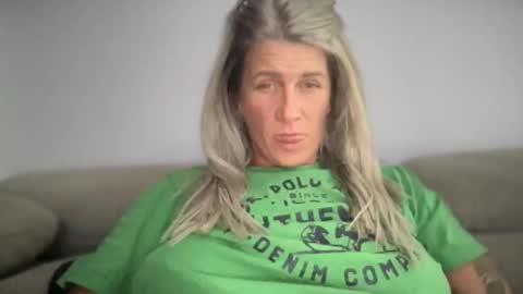 Jessye online show from September 26, 11:25 am