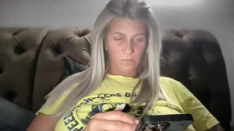 Jessye online show from October 14, 10:10 pm