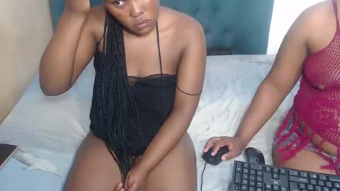 jessyhoneyx online show from October 31, 11:00 am