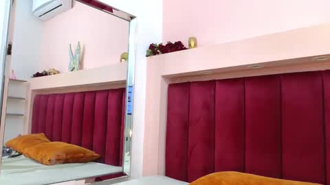 JESSY CORTES online show from March 12, 6:00 pm