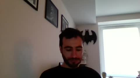 Snapshot of jestersquid89 chatting on January 14, 1:06 pm jestersquid89 online show from January 14, 1:06 pm