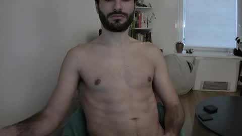 Snapshot of jestersquid89 chatting on February 13, 7:35 am jestersquid89 online show from February 13, 7:35 am