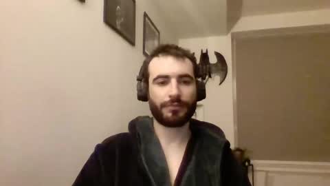 Snapshot of jestersquid89 chatting on March 7, 10:21 pm jestersquid89 online show from March 7, 10:21 pm