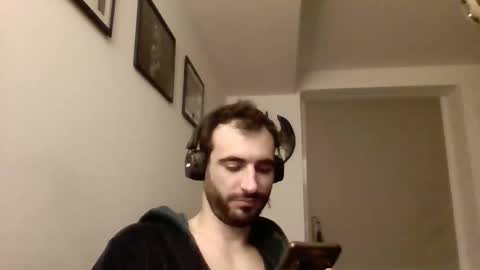 Snapshot of jestersquid89 chatting on September 25, 9:40 pm jestersquid89 online show from September 25, 9:40 pm