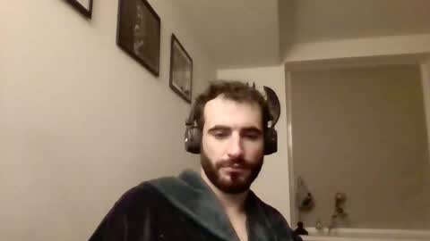 Snapshot of jestersquid89 chatting on October 20, 9:04 pm jestersquid89 online show from October 20, 9:04 pm