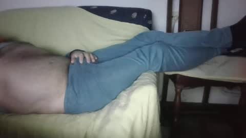 jesuslove27 online show from February 1, 10:15 am