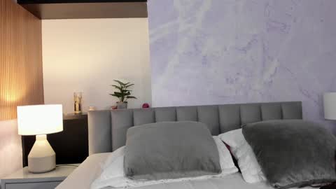 Jessica online show from December 15, 5:56 am