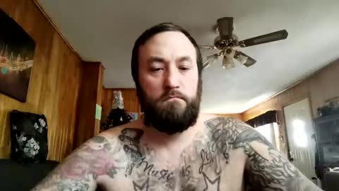 Snapshot of jettadude5 chatting on December 15, 4:11 pm jettadude5 online show from December 15, 4:11 pm