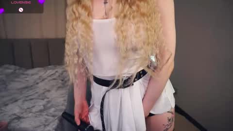 Daryl online show from November 19, 6:08 pm