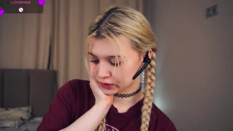 Daryl online show from November 24, 6:29 pm