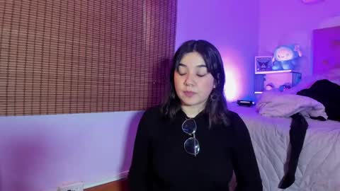 Jeyy online show from September 17, 11:45 am