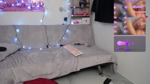 Snapshot of jezabel_purple chatting on February 27, 10:31 pm Camila online show from February 27, 10:31 pm