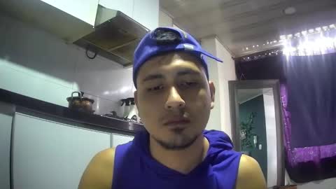 Snapshot of jhacks28 chatting on January 26, 5:44 pm jhacks28 online show from January 26, 5:44 pm