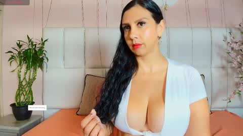 jhasly online show from February 28, 11:47 am