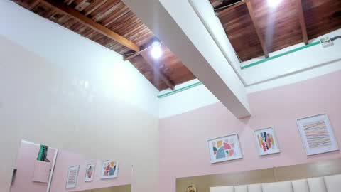 jhasly online show from October 20, 12:05 pm