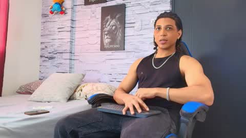 jhay_wheeler777 online show from September 17, 2:41 pm