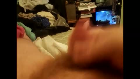 Snapshot of jhens123 chatting on December 19, 3:40 am jhens123 online show from December 19, 3:40 am