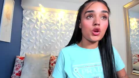 Jhoana  online show from January 31, 9:48 pm