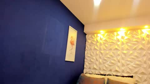 Jhoana  online show from September 16, 5:25 pm