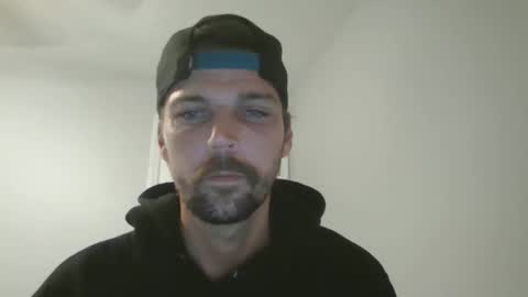 jholls online show from February 26, 2:15 am