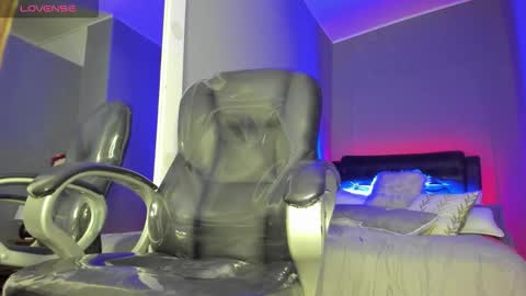 Jhon online show from October 7, 12:24 pm