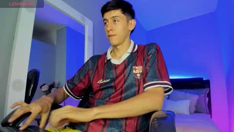 Jhon online show from December 2, 2:34 pm