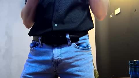 Snapshot of jhonny_thes28 chatting on September 17, 7:43 am jhonny_thes28 online show from September 17, 7:43 am